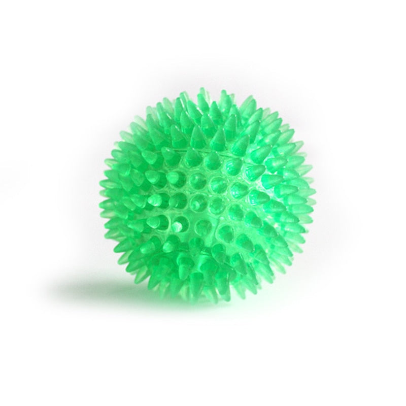 Pet Dog Ball ; Squeaky Tooth Cleaning Ball ; Pet Teeth Chewing Toy Ball